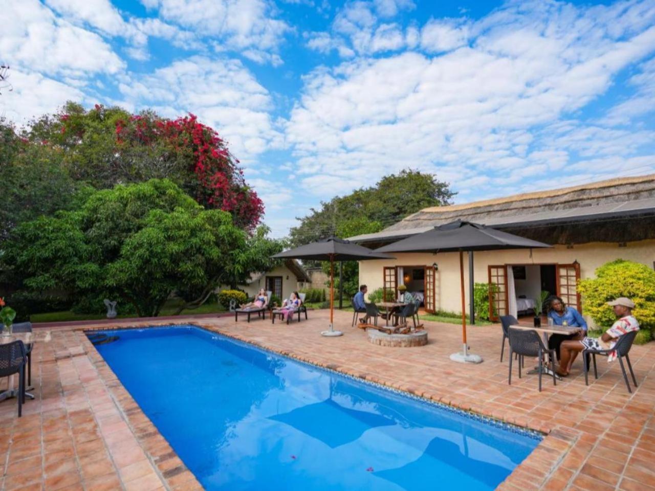 The Little Outlook Bed and Breakfast Victoria Falls Eksteriør billede