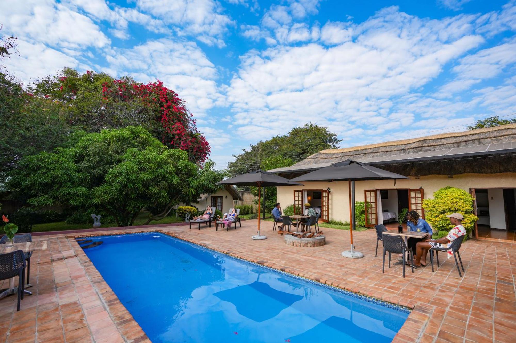 The Little Outlook Bed and Breakfast Victoria Falls Eksteriør billede